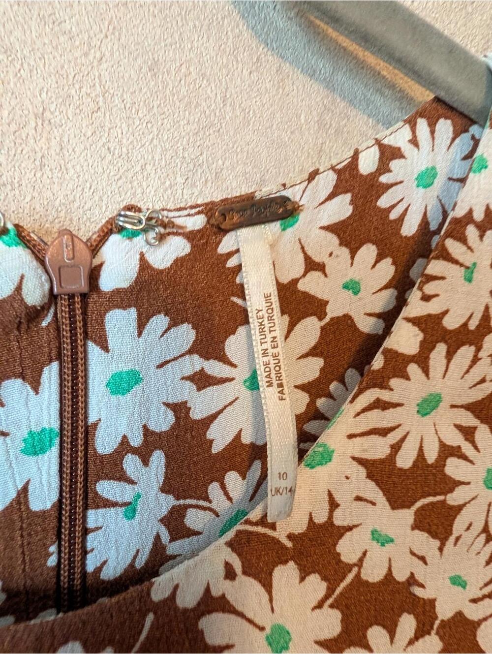 FREE PEOPLE brown white daisy printed floral mini dress sz 10 - Picture 3 of 4